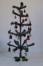 Antiker großer weihnachtsbaum - antiker,
