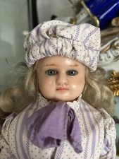 Antike Englische Wachspuppe