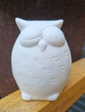 Eule aus Porzellan