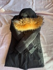 Echtfelljacke Just Fashion New Collection. Schwarze Winterjacke Größe XS