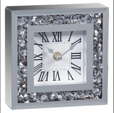 Moderne quadratische Wanduhr -