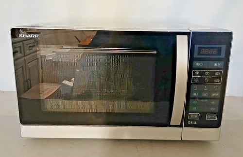 Sharp mikrowelle 742 w - r,