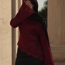 Satinbluse Spitze Langarm