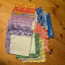 Taschentücher,  umhäkelt