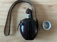 Alte Feldflasche HRE55 Lederriemen Kokosnuss