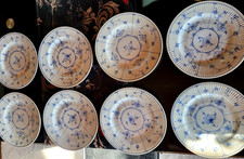 8 antike Kuchen Teller von