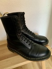 Dr. Doc Martens 1490 10eye Black VEGAN Stiefel Gr. EU 45 (UK 10 / US 11) Boots