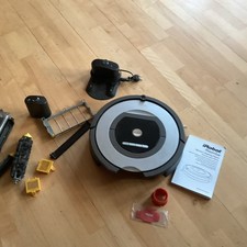 I Robot Roomba Saugroboter 772