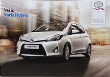 Toyota Yaris und Yaris HYBRID Prospekt Brochure Depliant 02/2013