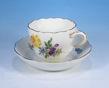 Meissen "Blume 3" Mokkatasse & Untertasse  2 Schleifstriche