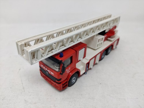 Feuerwehrlastwagen mercedes - feuerwehrlastwagen,