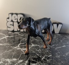 Vintage Dobermann Hundespielzeug Modell Figur gebraucht