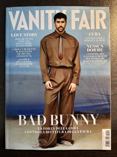 Vanity fair magazine - vanity,