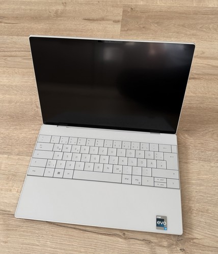 Dell xps plus - 13, 34.04cm