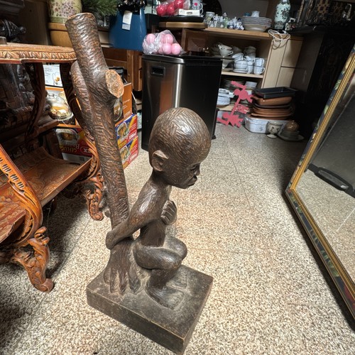 Skulptur stellt eine - , typische