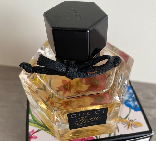 Gucci flora eau - gucci,