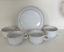 4 Teetassen weiss & rot