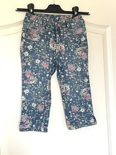 Mädchen Jeans Gr.128 mit Blümchen