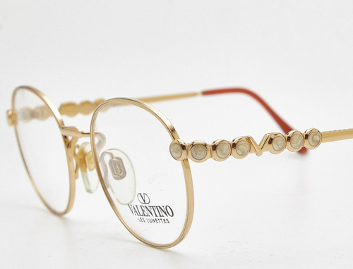 Valentino quiet luxury - valentino,