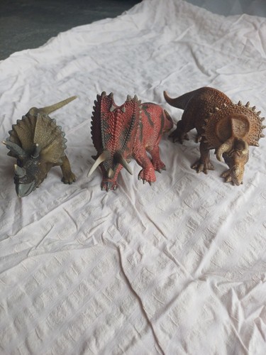 Schleich triceratops - schleich,