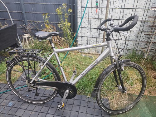 Fahrrad der marke - marke, bellini