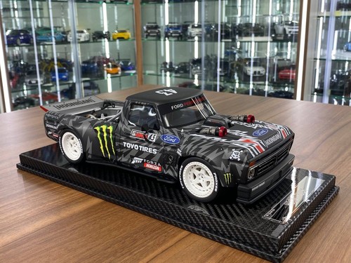 Vip model ford hoonitruck - 1/18,