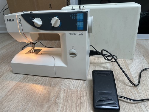 Vintage pfaff hobby 1032 - vintage,