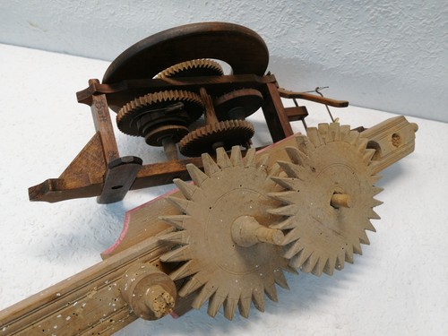 Antik holz zahnrad mechanik - antik,