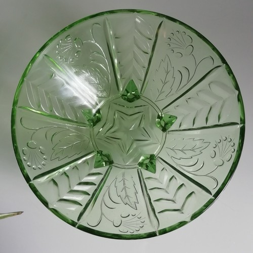 Schale aus grünem preßglas - schale,
