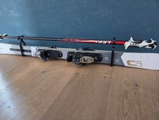 Ski- und Skistock-Tragehalter