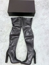 Giaro “Trinket” Black