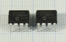 2x 24AA32A-I/P (Microchip) 32