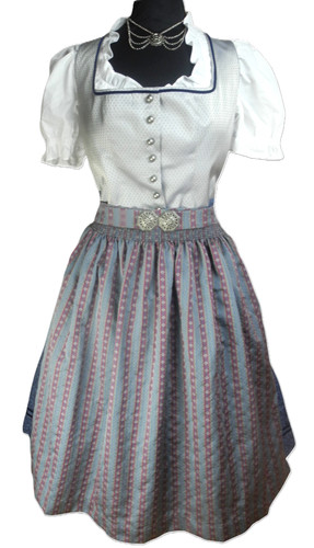 Schönes dirndl der marke - schönes,