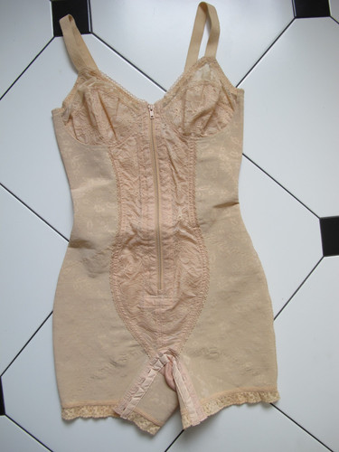 Mieder korselett 75 b - gr,