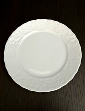 Mitterteich /  Form 2070 / Dekor  Princess Relief / weiß /  Kuchenteller