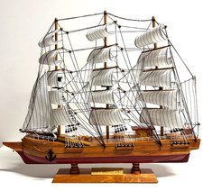 Ein wunderschönes Holzmodell