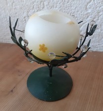 Kerzenständer Metall, dunkelgrün, Motiv Blätter, Früchte, Dornen, mit Kugelkerze