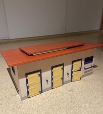 Schleich 40164 Pferdestall Pferdehof