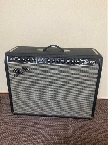 Fender twin reverb amp - twin,