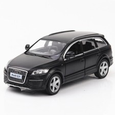 1/36 Audi Q7 SUV Modellauto
