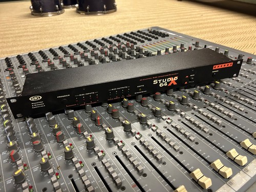 Opcode studio rackmontage - x,
