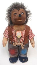 Steiff HÖRZU Mecki Figur 8717,70 mit Brustschild H 17 cm um 1960 Vitrinenobjekt