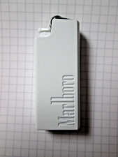 Marlboro Hülle mit Bic Feuerzeug  in weiss  Neu siehe Fotos