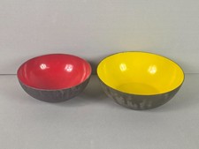 2 Krenit Schalen gelb rot
