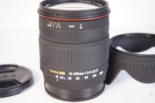 Sigma DC 18-200mm 3,5-6,3 D