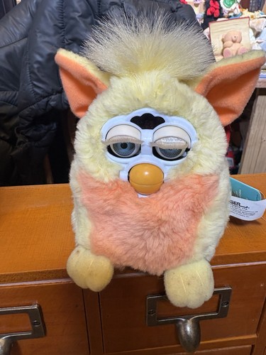 Vintage 1999 furby baby - 1999,