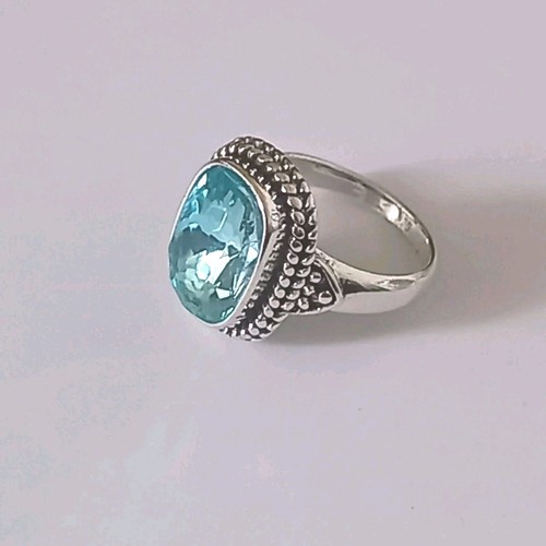 Wunderschöner ring mit - wunderschöner,