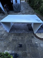 5 weiße Stabile Bürotische / Schreibtische zu verkaufen. Beschreibung beachten… 