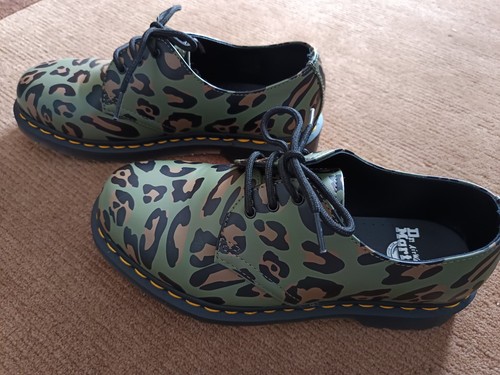 Martens schuhe distorted - dr.,