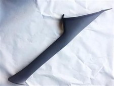 A PILLAR TRIM RIGHT CHRYSLER